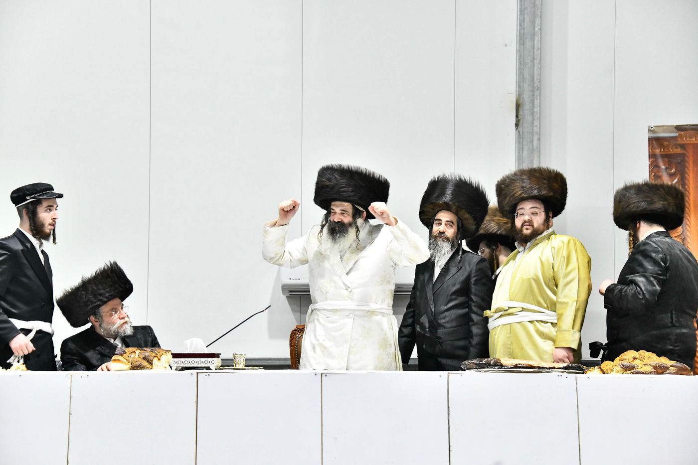 פורים בחצה"ק זוטשקא