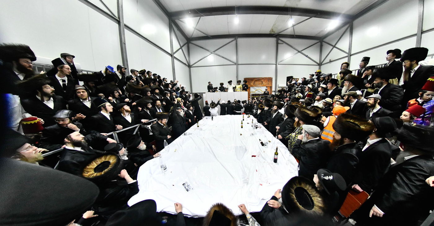 פורים בחצה"ק זוטשקא