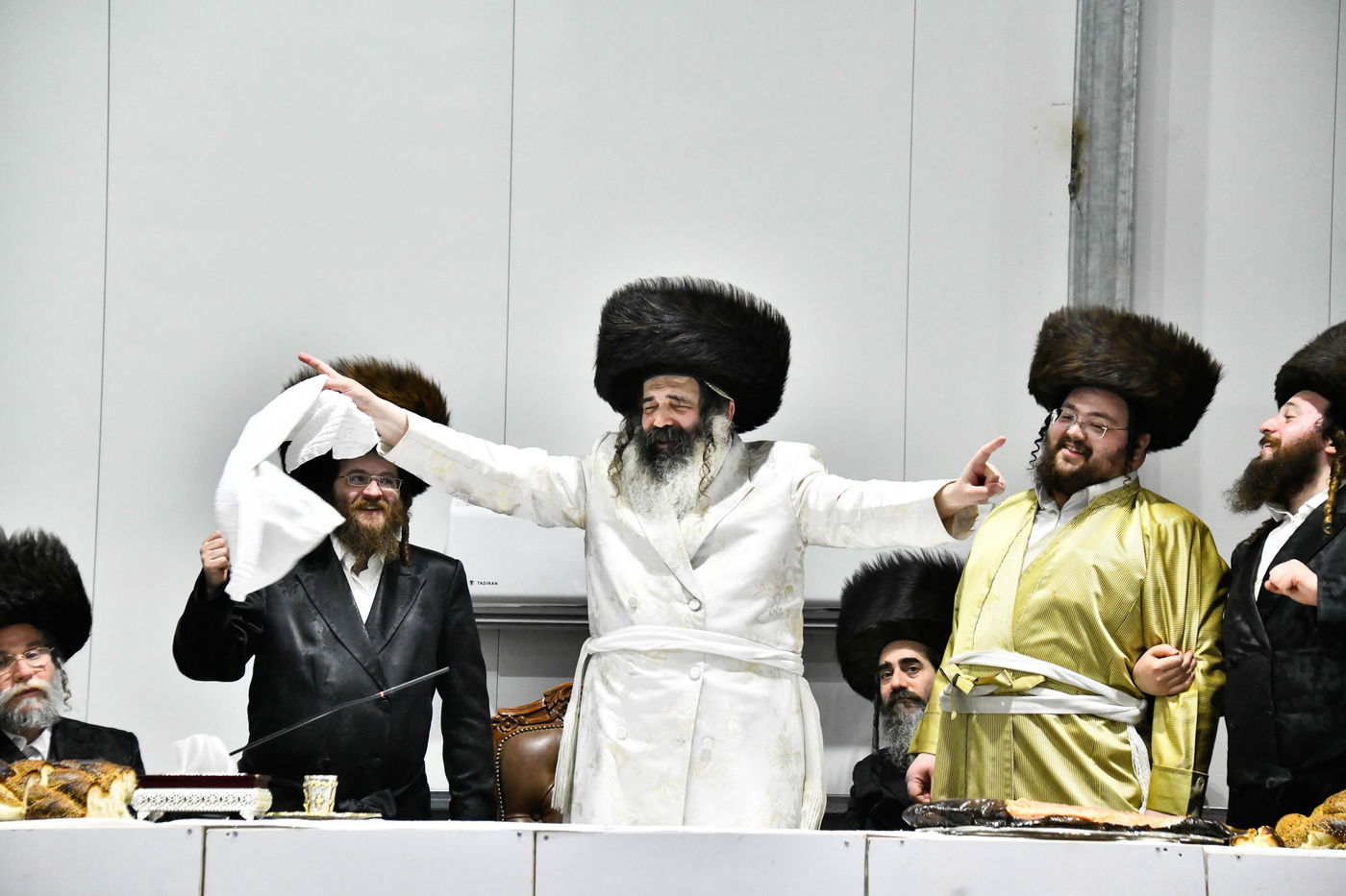 פורים בחצה"ק זוטשקא