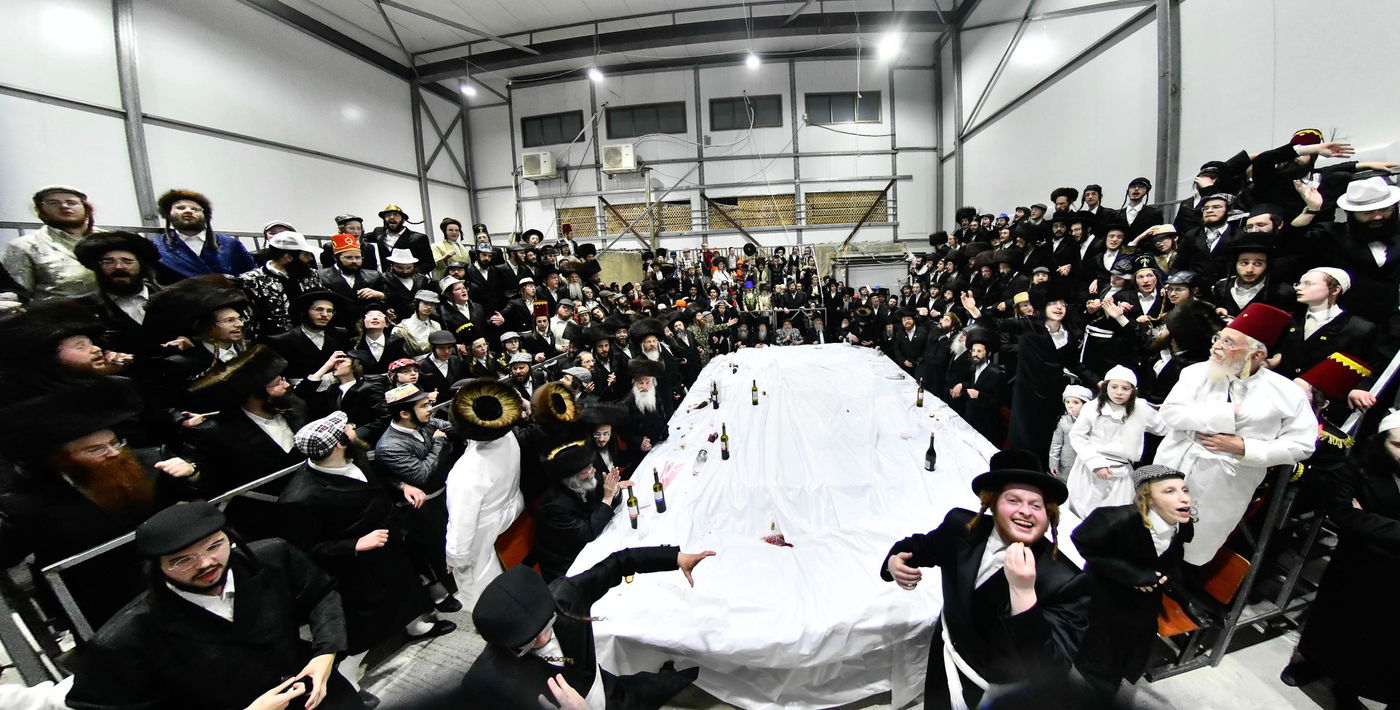 פורים בחצה"ק זוטשקא