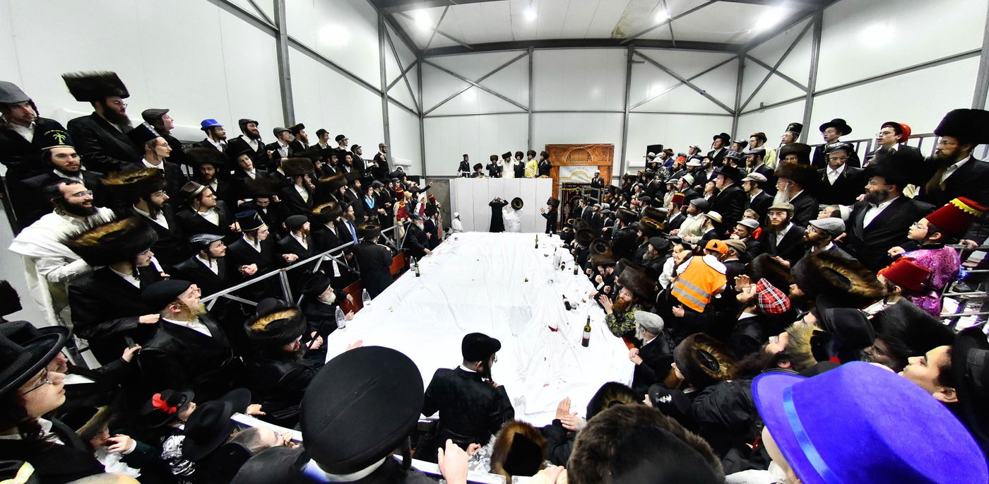 פורים בחצה"ק זוטשקא