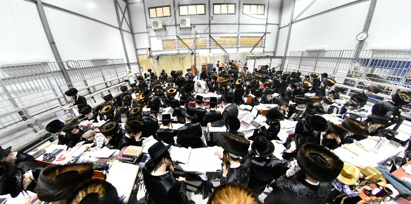 פורים בחצה"ק זוטשקא