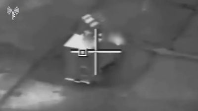 תיעוד מעין הטיל: חיל האוויר משמיד מערכת הגנה בטהרן | צפו