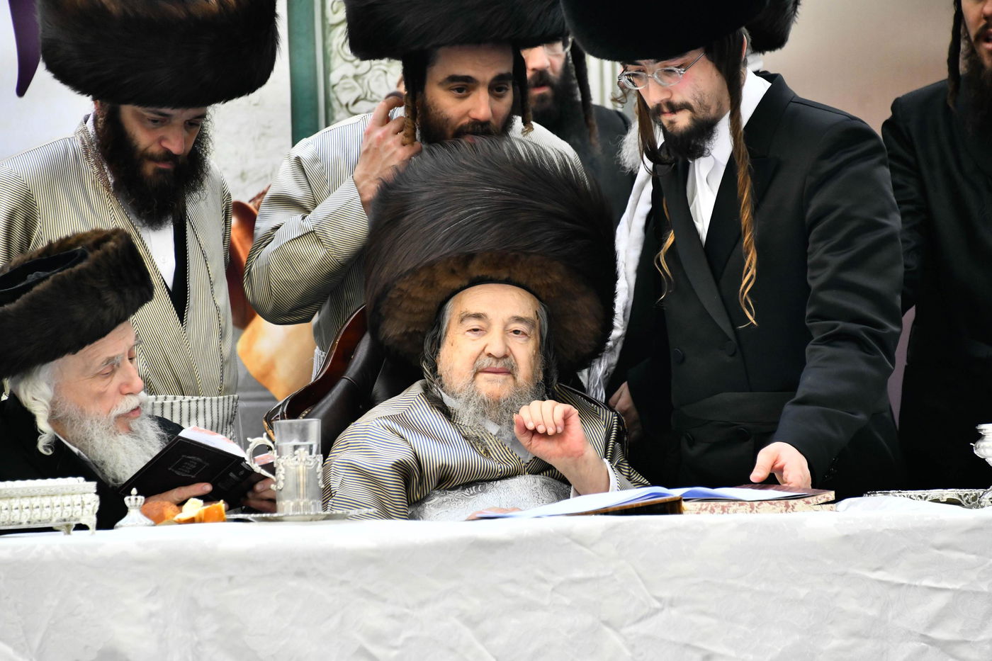 פורים בצל הגה"צ רבי יעקב מאיר שכטר