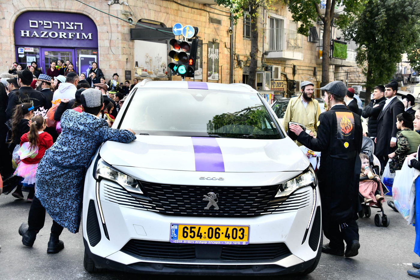 שושן פורים ברחובות ירושלים