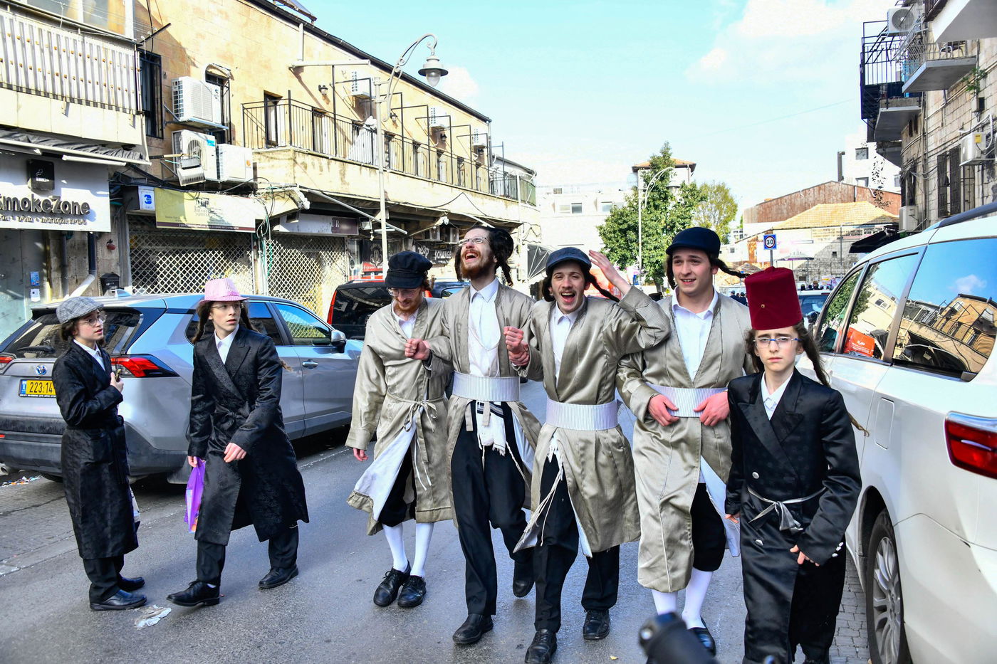 שושן פורים ברחובות ירושלים
