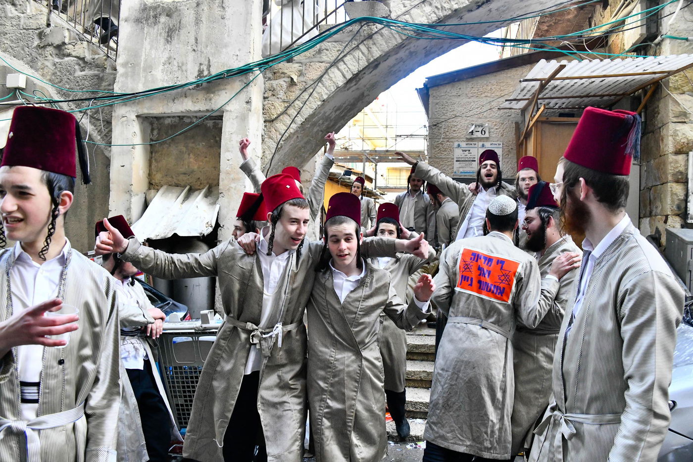 שושן פורים ברחובות ירושלים