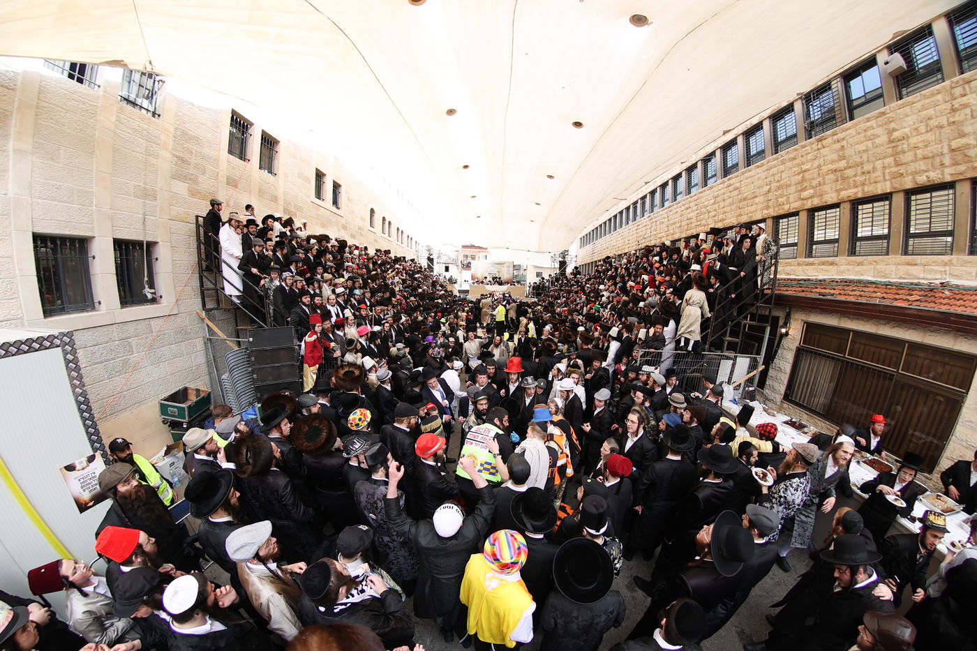 פורים בצל הגה"צ רבי יעקב מאיר שכטר