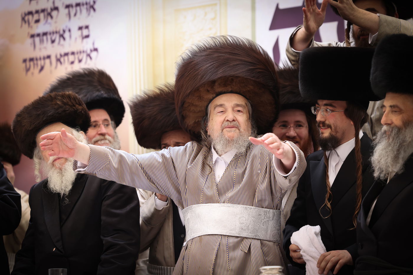 פורים בצל הגה"צ רבי יעקב מאיר שכטר