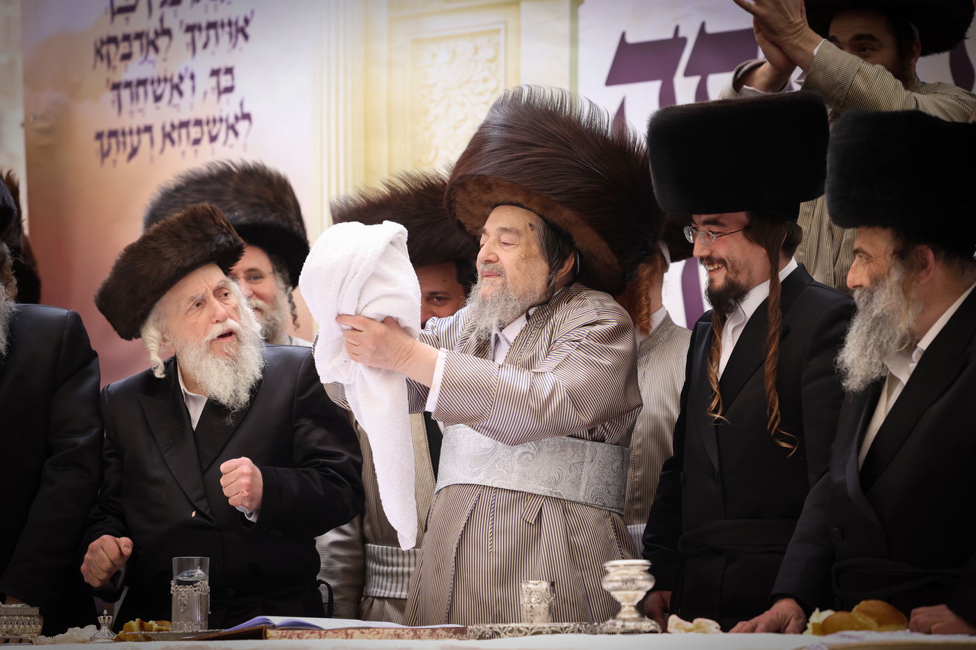 פורים בצל הגה"צ רבי יעקב מאיר שכטר