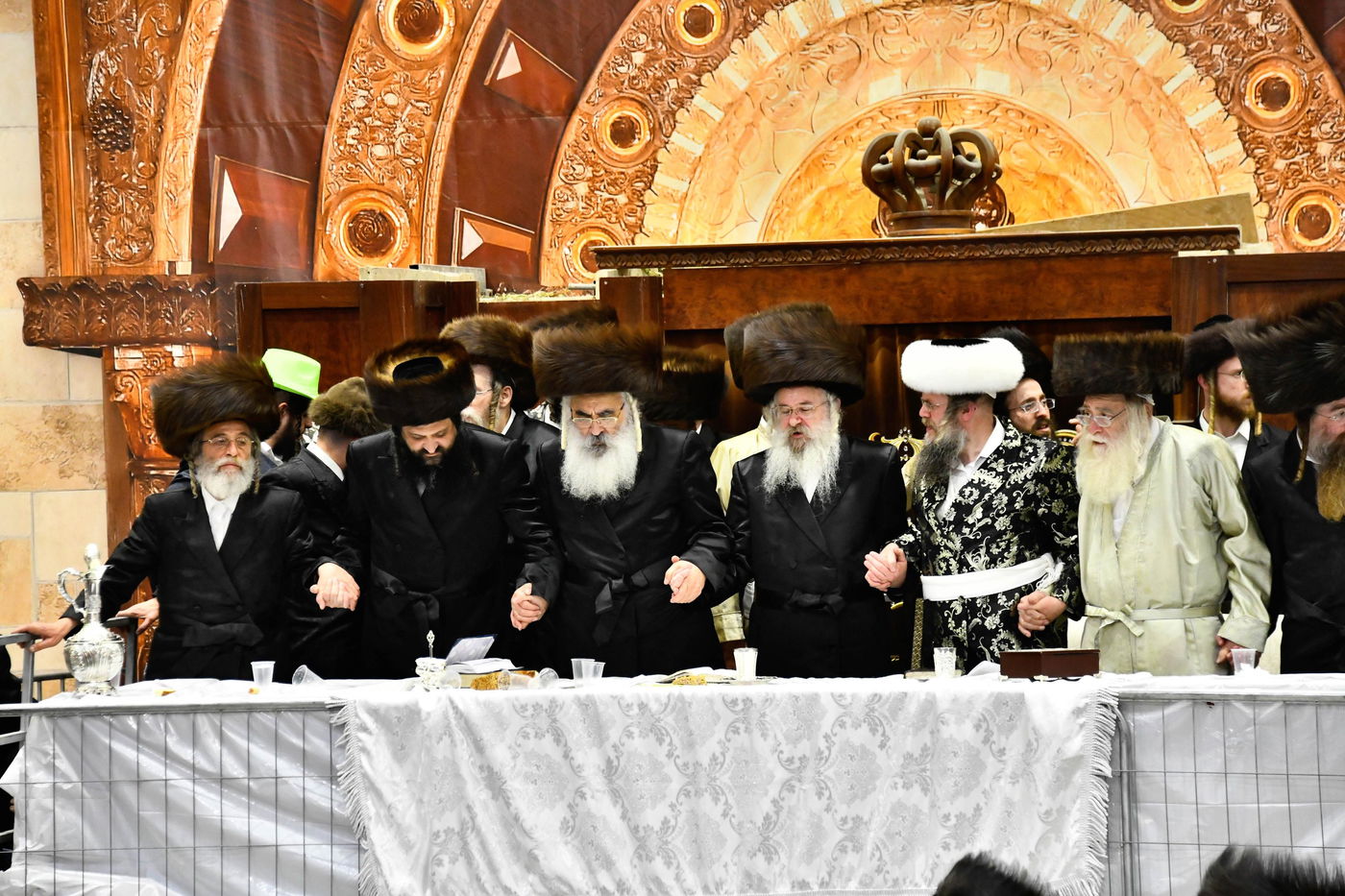 פורים בחצה"ק דושינסקיא