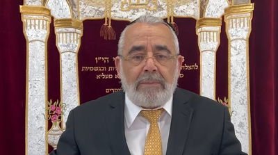 הרב שלמה זביחי בפרסית על פרשת 'כי תשא' • צפו 