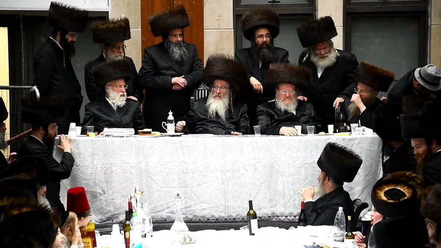 פורים בחצה"ק ביאלה