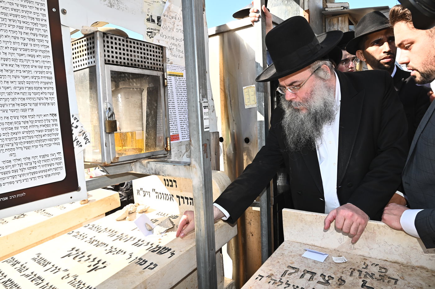 עליה לציון של הגר"ח קנייבסקי זצ"ל