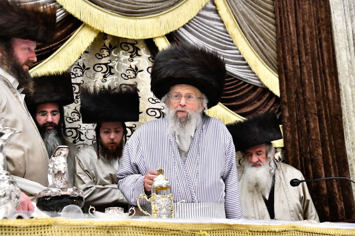 פורים בחצה"ק פינסק קרלין