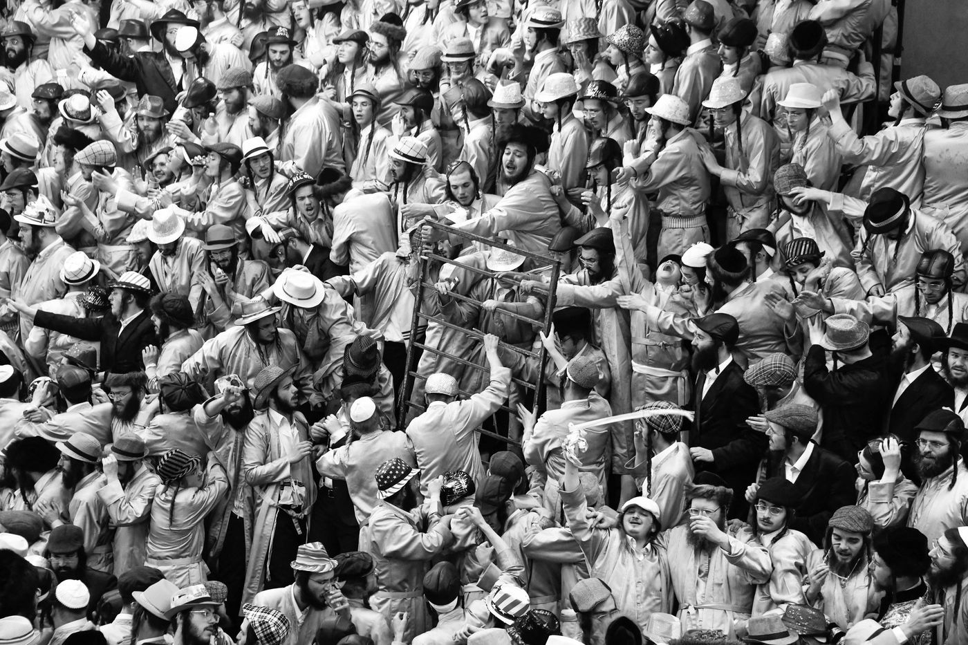 פורים בחצה"ק תולדות אהרן