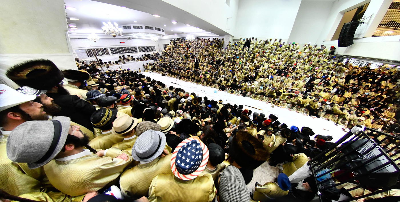 פורים בחצה"ק תולדות אהרן