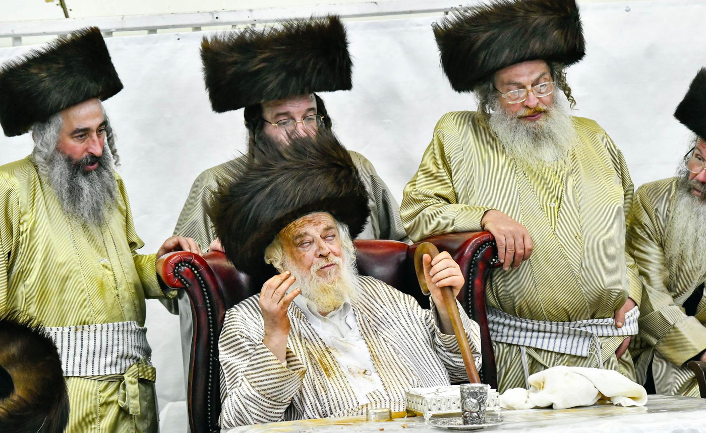 פורים בחצה"ק תולדות אהרן