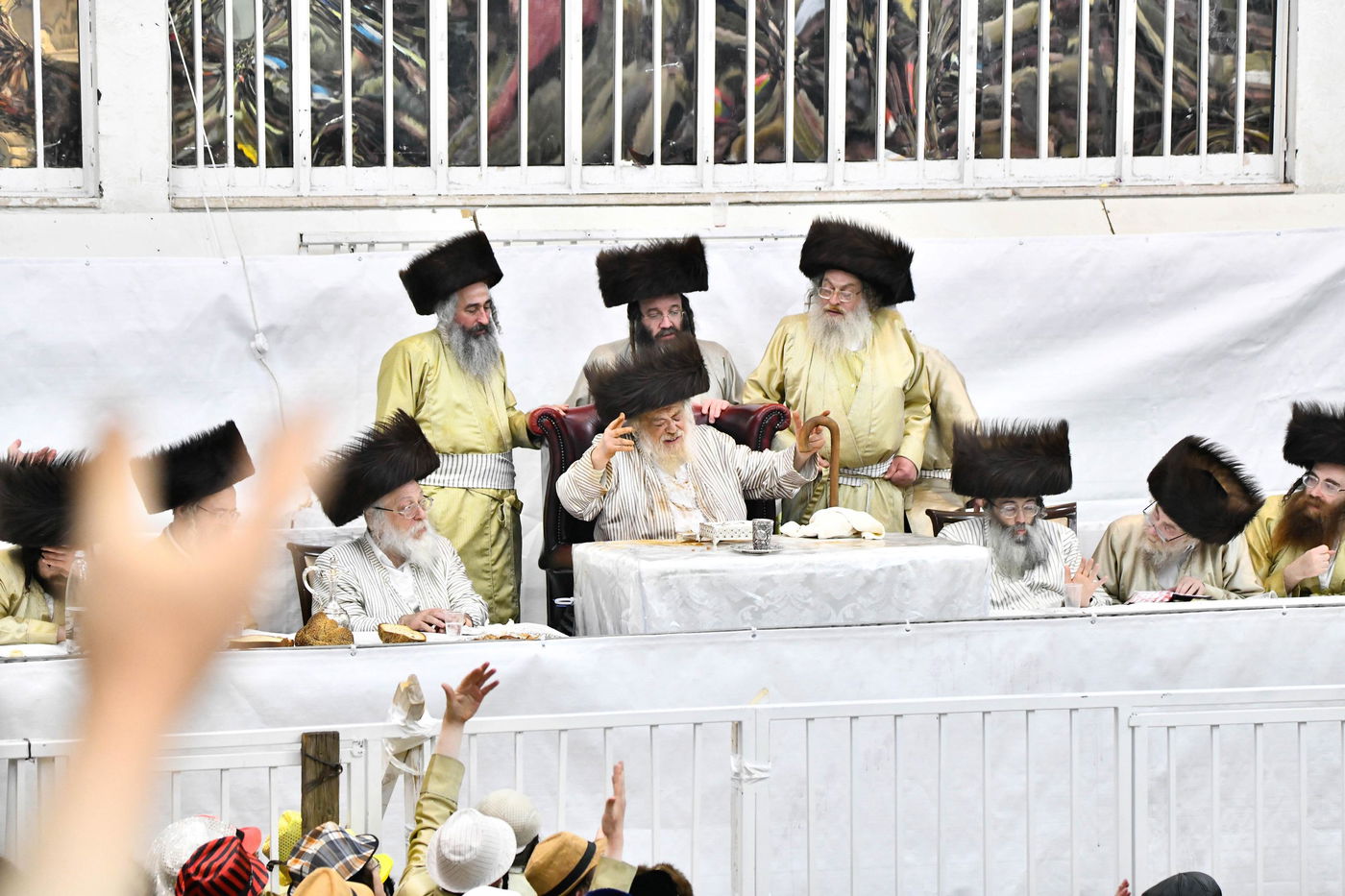 פורים בחצה"ק תולדות אהרן