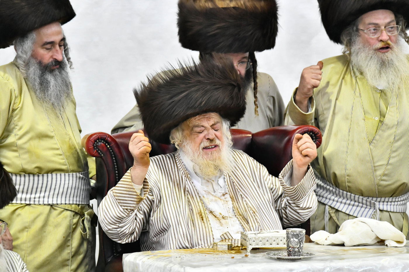 פורים בחצה"ק תולדות אהרן