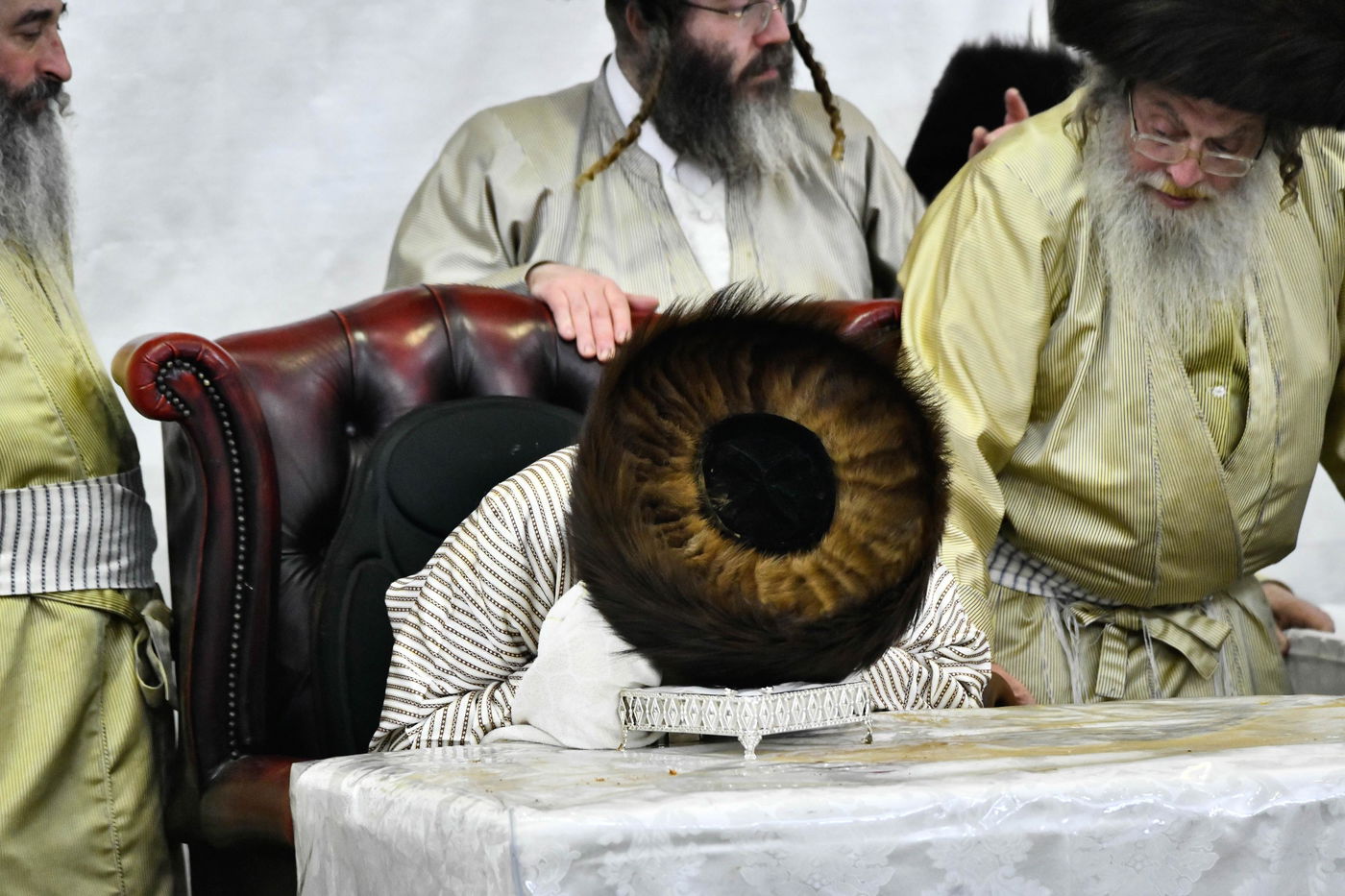 פורים בחצה"ק תולדות אהרן