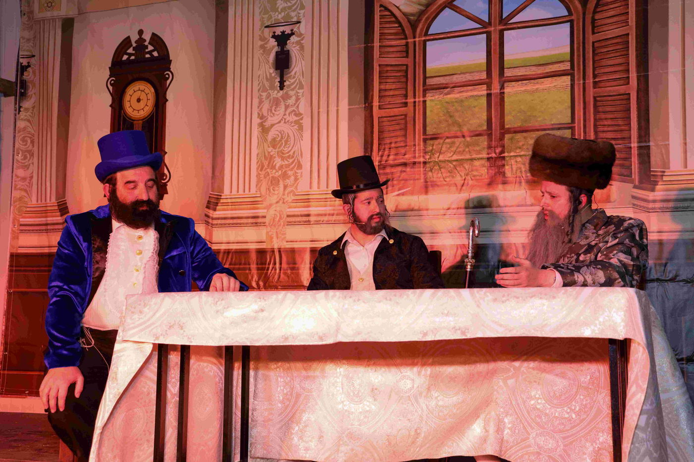 פורים בחצה"ק קאסוב ויז'ניץ