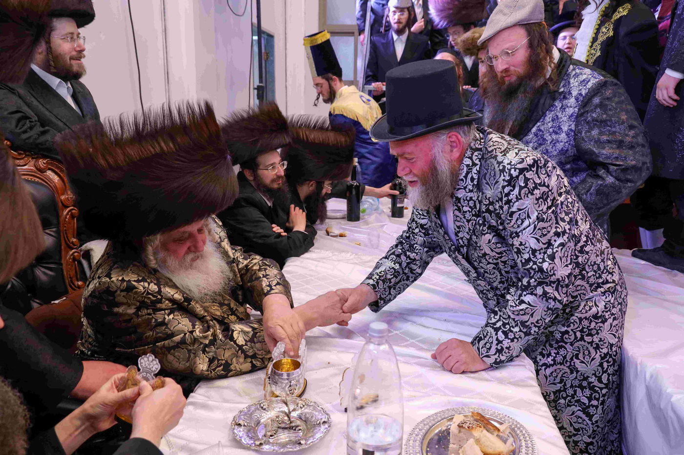 פורים בחצה"ק קאסוב ויז'ניץ