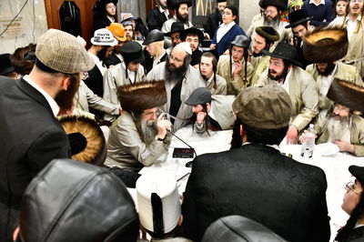 פורים בחצה"ק לעלוב צפניה