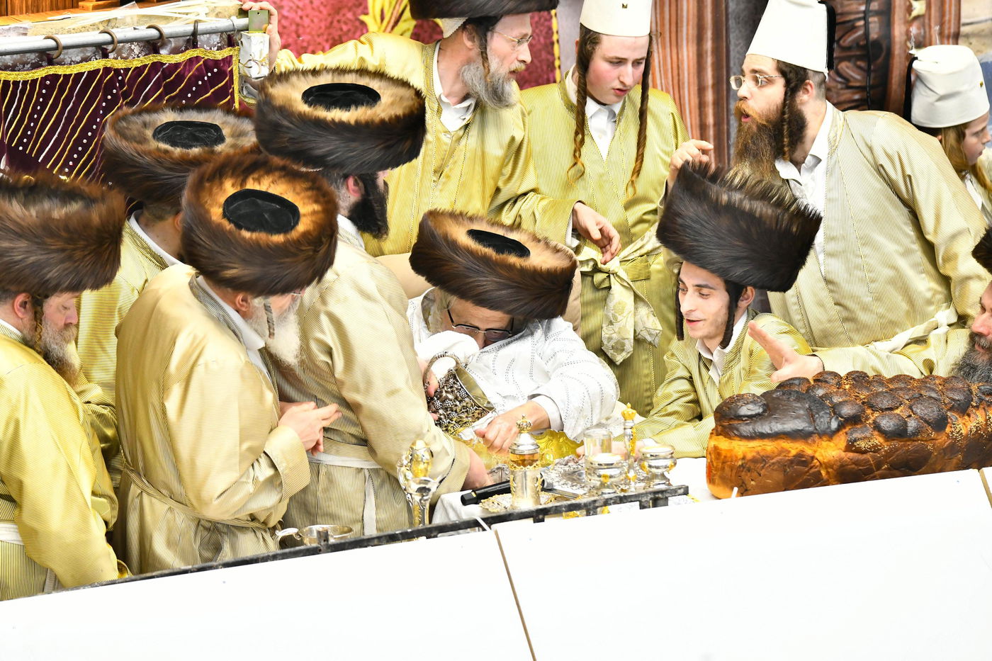 פורים בחצה"ק תולדות אברהם יצחק