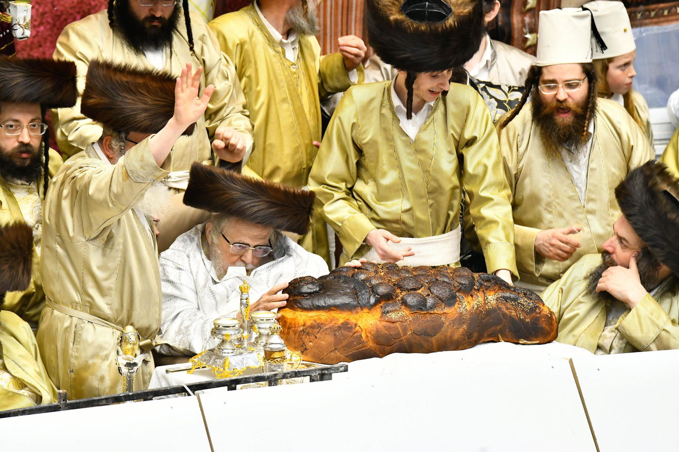 פורים בחצה"ק תולדות אברהם יצחק