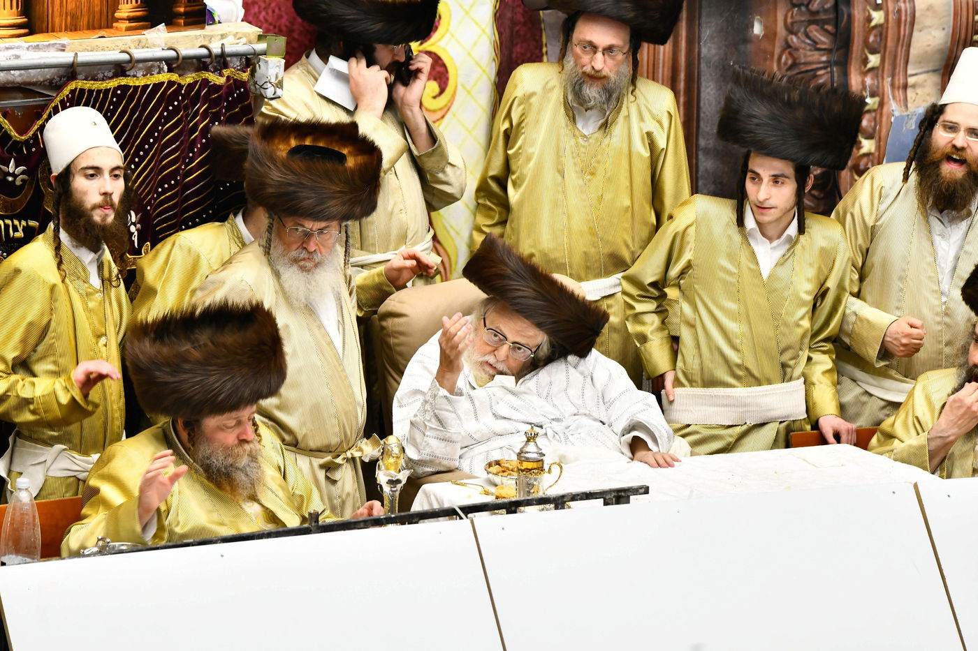 פורים בחצה"ק תולדות אברהם יצחק