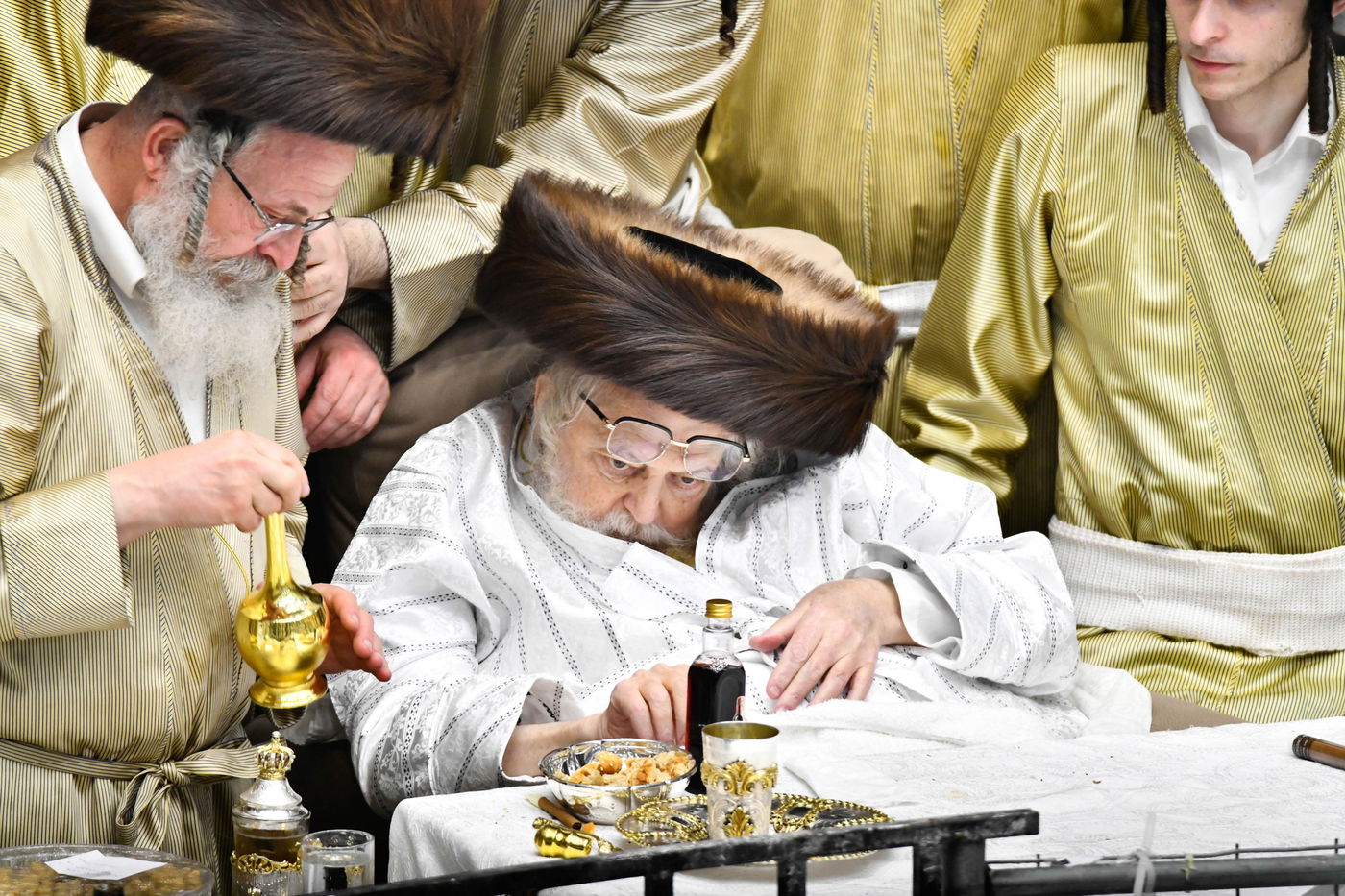 פורים בחצה"ק תולדות אברהם יצחק