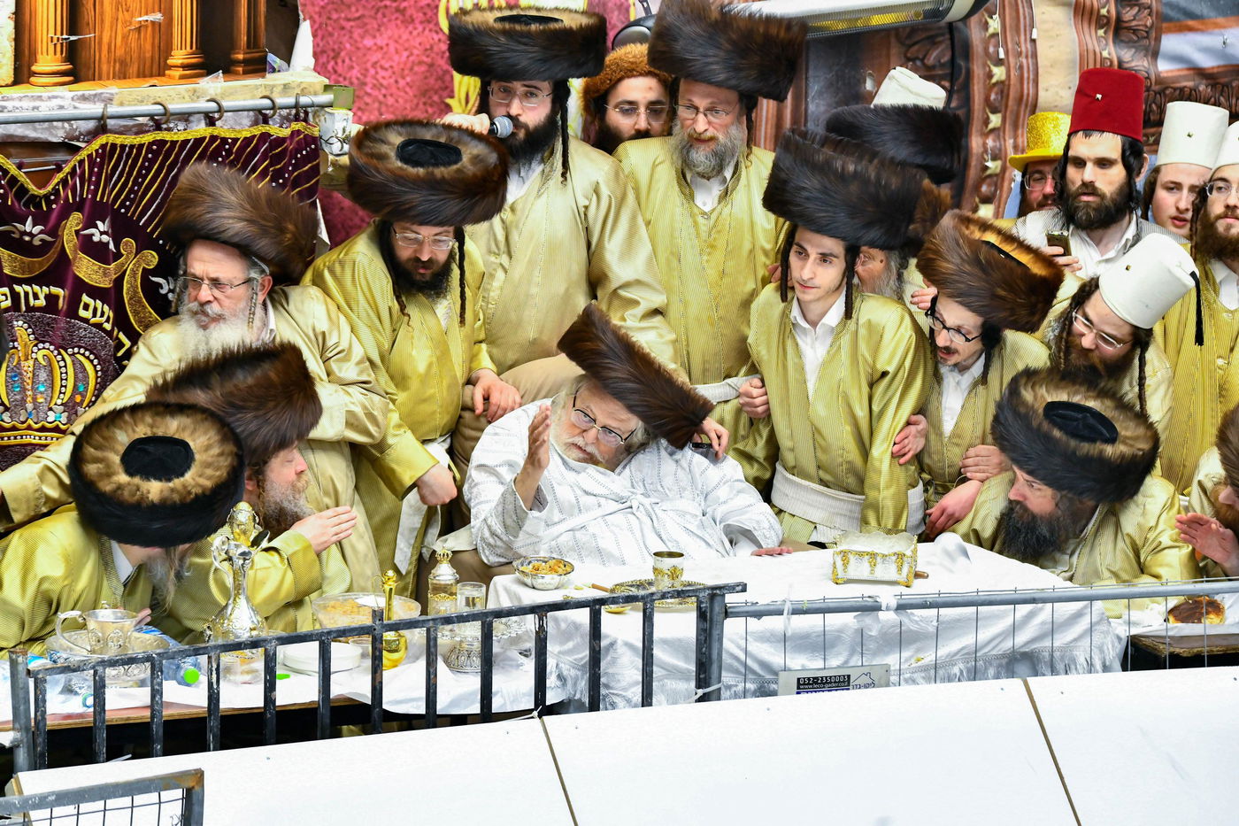 פורים בחצה"ק תולדות אברהם יצחק