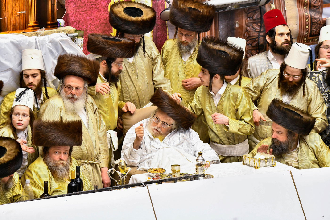 פורים בחצה"ק תולדות אברהם יצחק