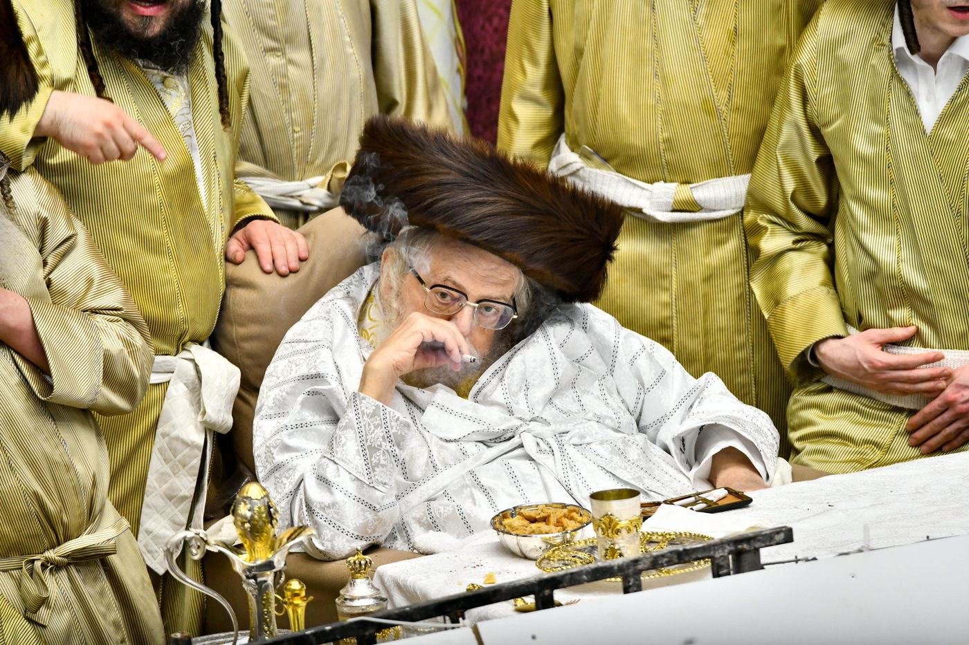 פורים בחצה"ק תולדות אברהם יצחק