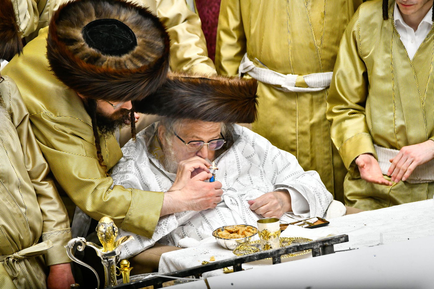 פורים בחצה"ק תולדות אברהם יצחק