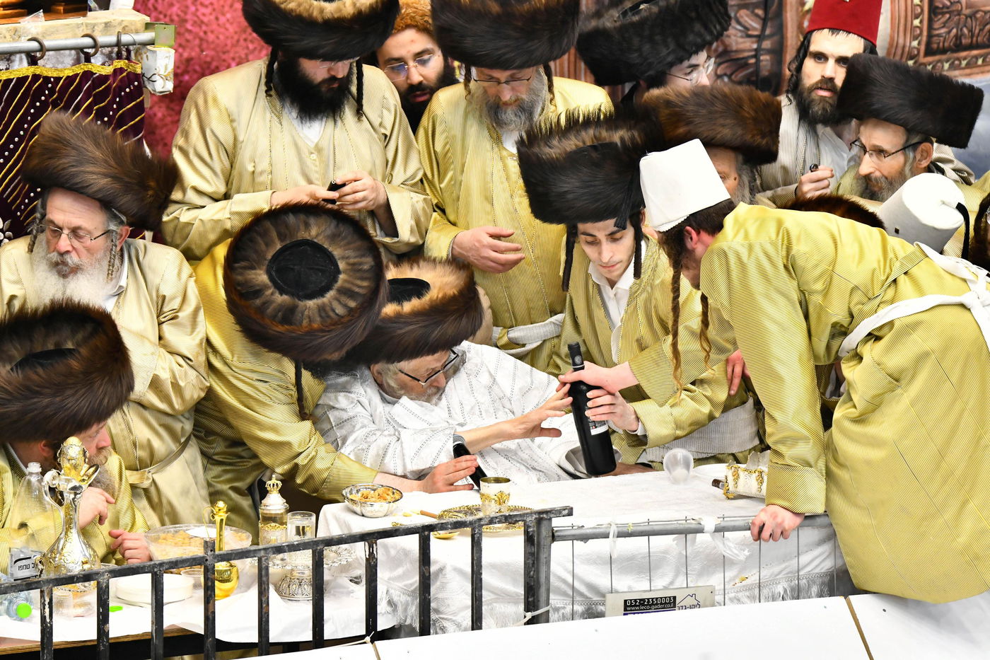 פורים בחצה"ק תולדות אברהם יצחק