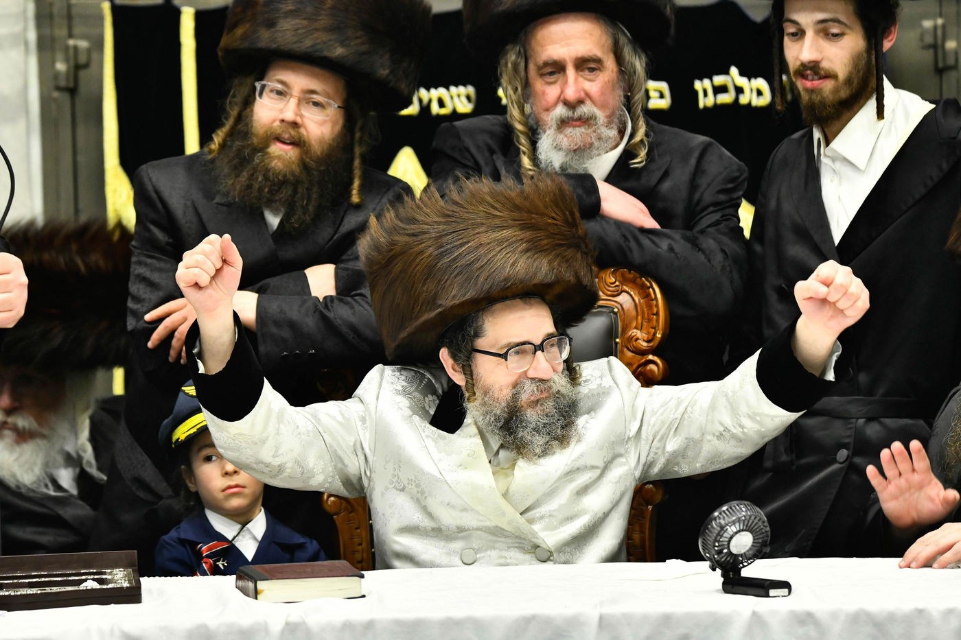 פורים בחצה"ק סקולען ירושלים