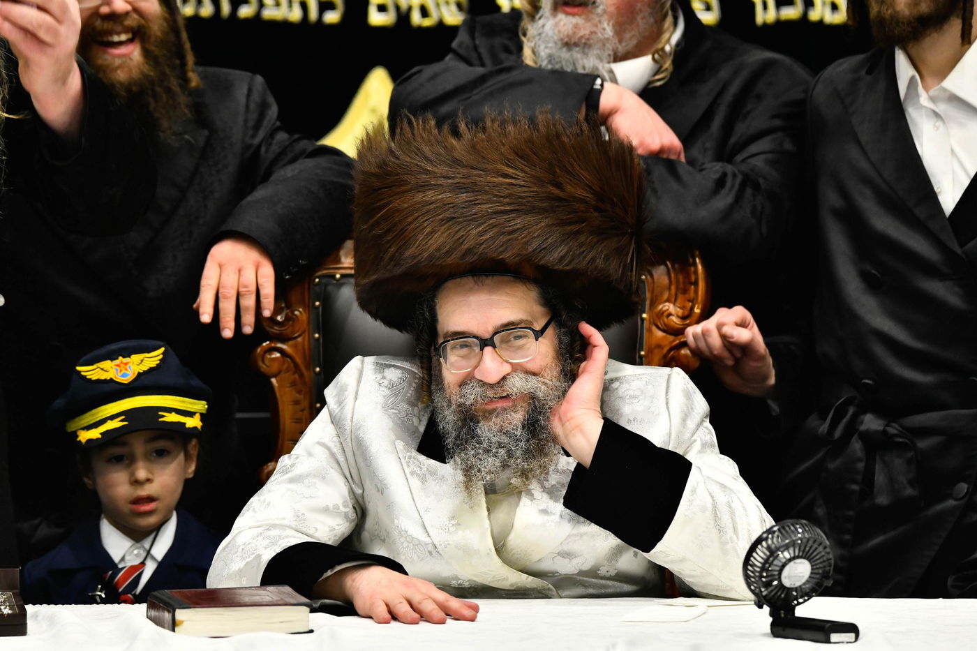 פורים בחצה"ק סקולען ירושלים