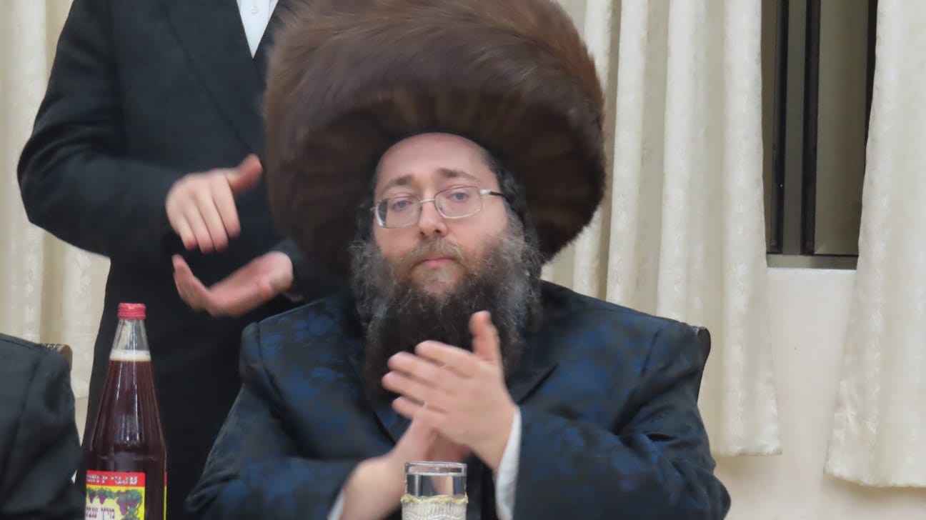 פורים בצאנז זימגראד