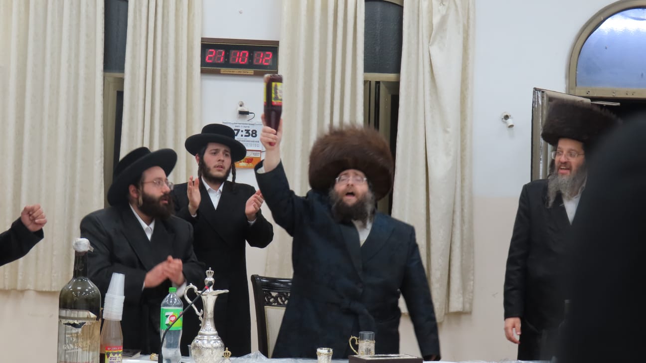 פורים בצאנז זימגראד