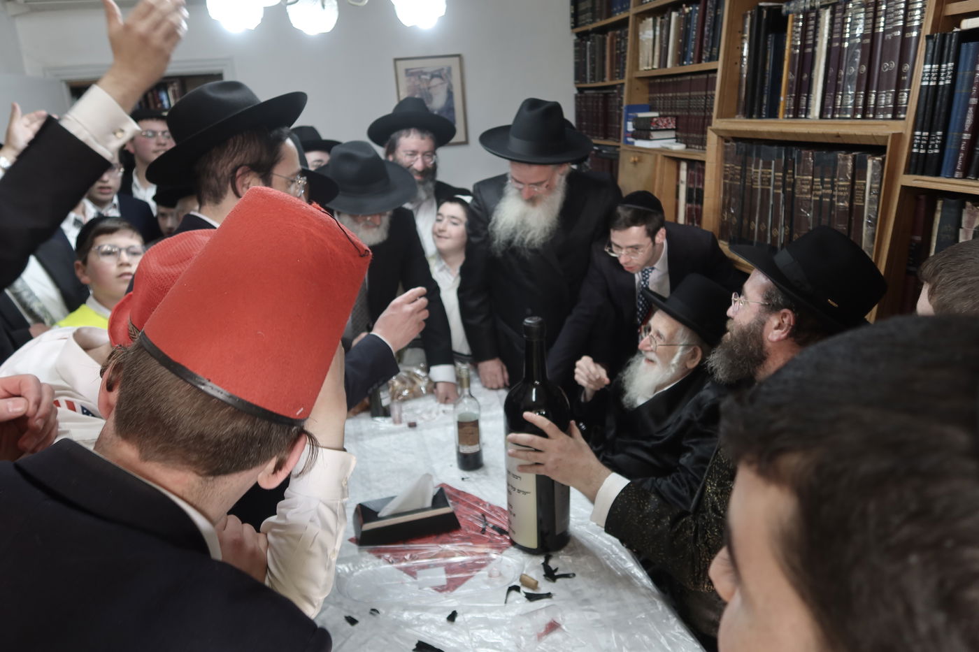 פורים אצל הגר"ע אויערבאך