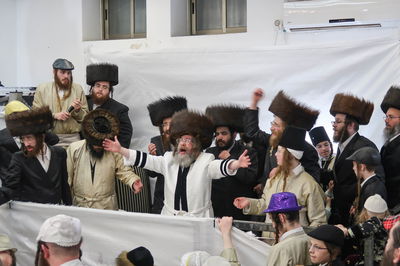 פורים בחצה"ק קרעטשניף סיגעט