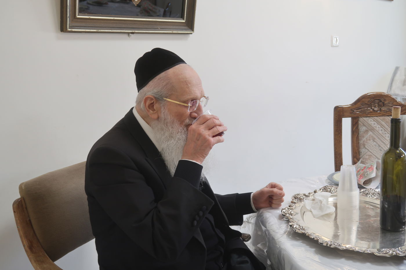 פורים אצל הגאון רבי עזרא ניסן