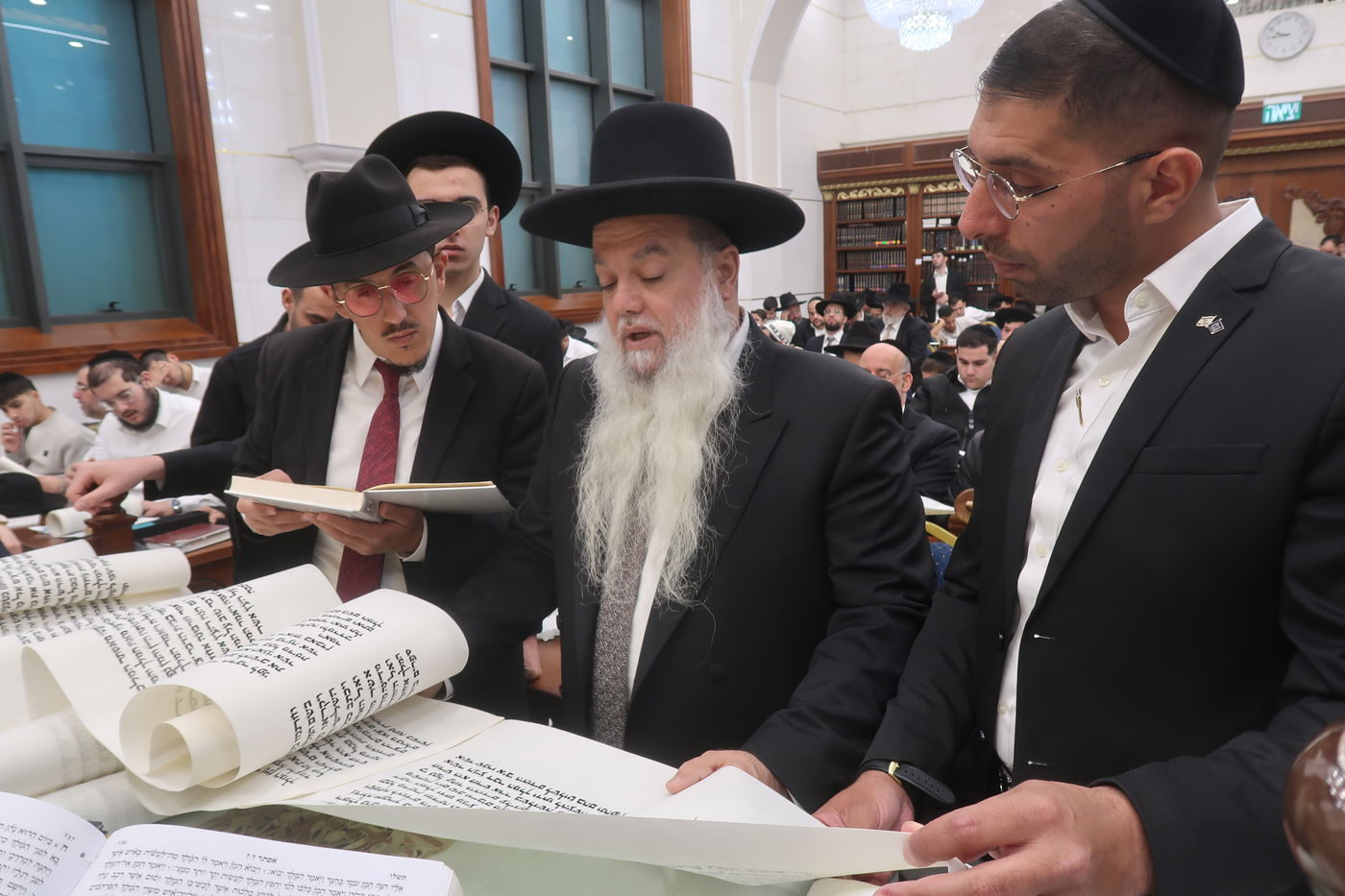 פורים אצל הגאון רבי יגאל כהן