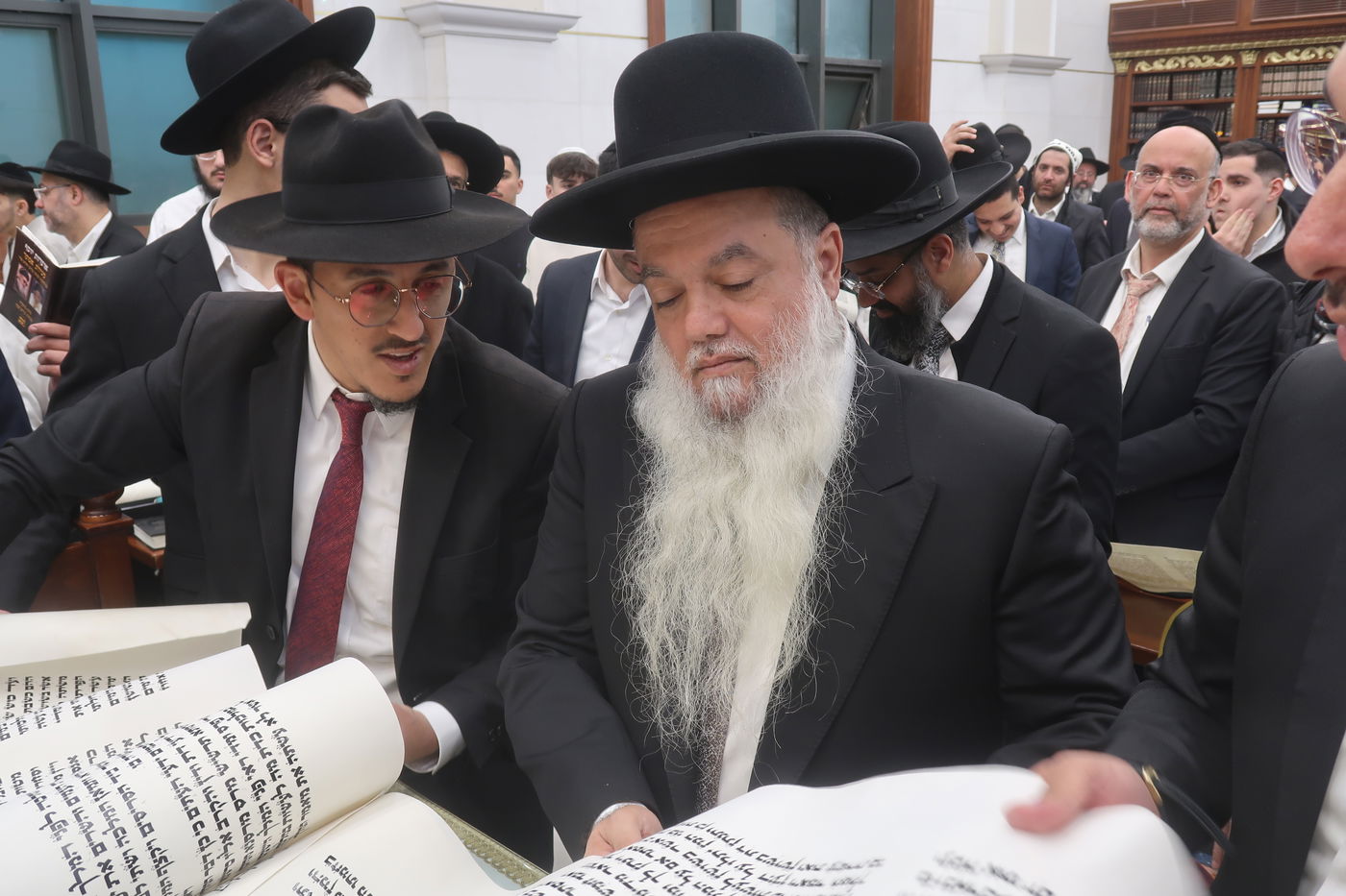 פורים אצל הגאון רבי יגאל כהן