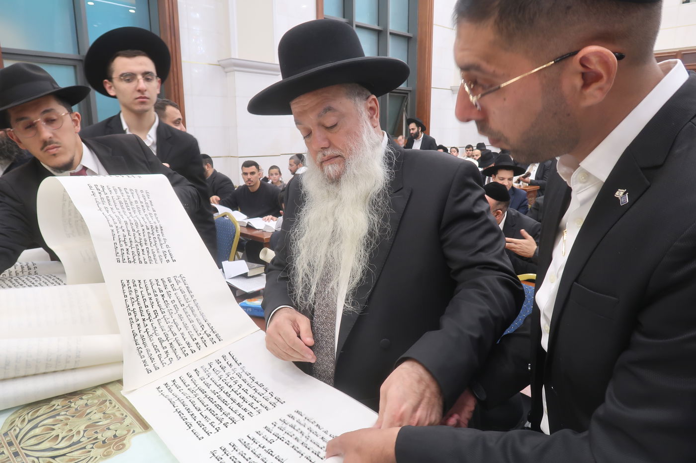 פורים אצל הגאון רבי יגאל כהן