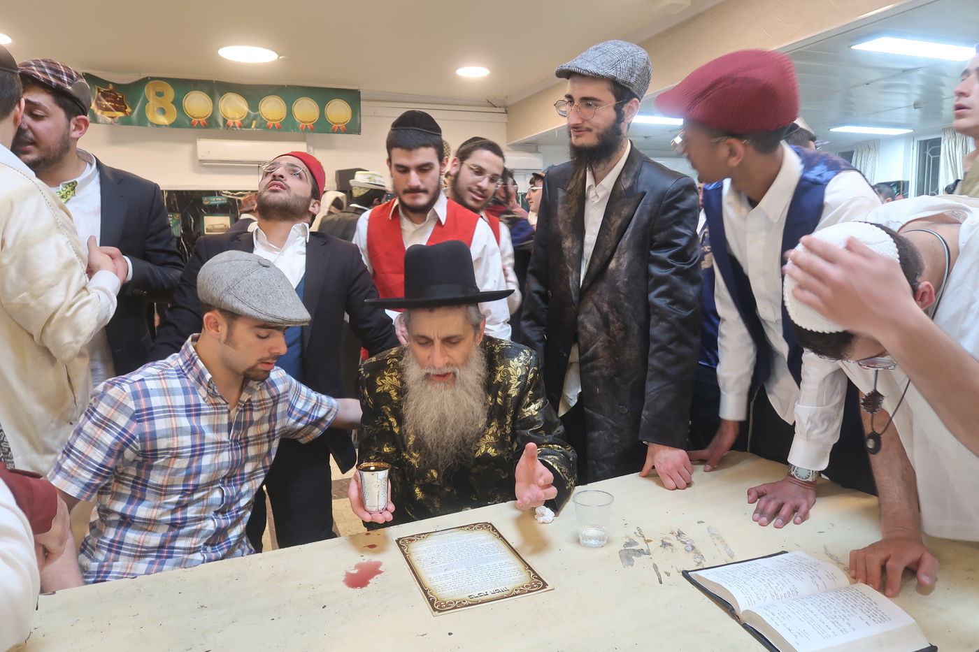 פורים אצל הגאון רבי חנוך כהן