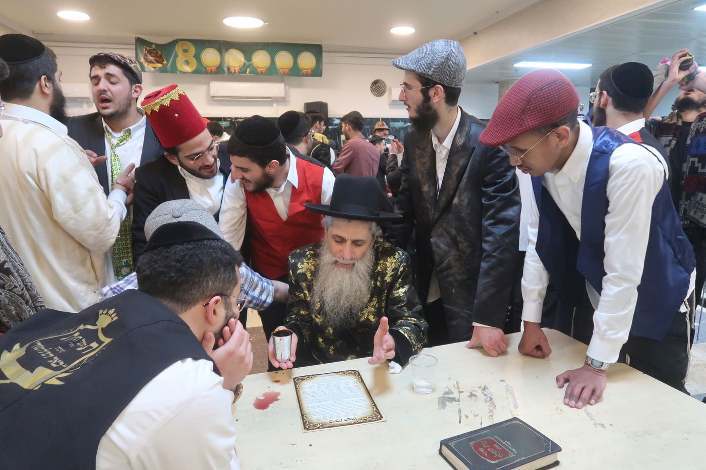 פורים אצל הגאון רבי חנוך כהן