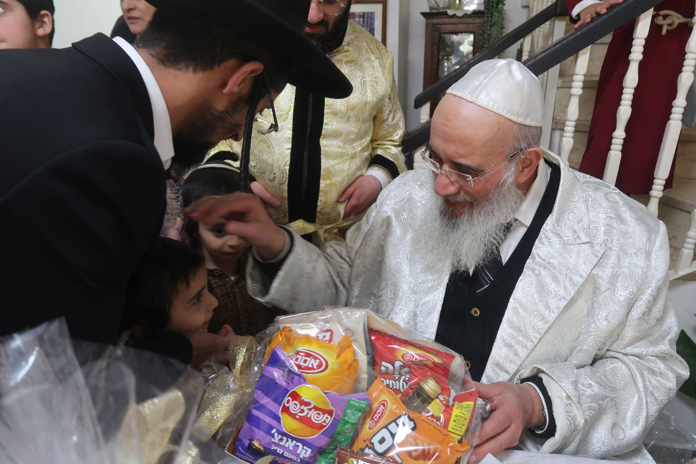 פורים אצל הגאון רבי יעקב שכנזי 